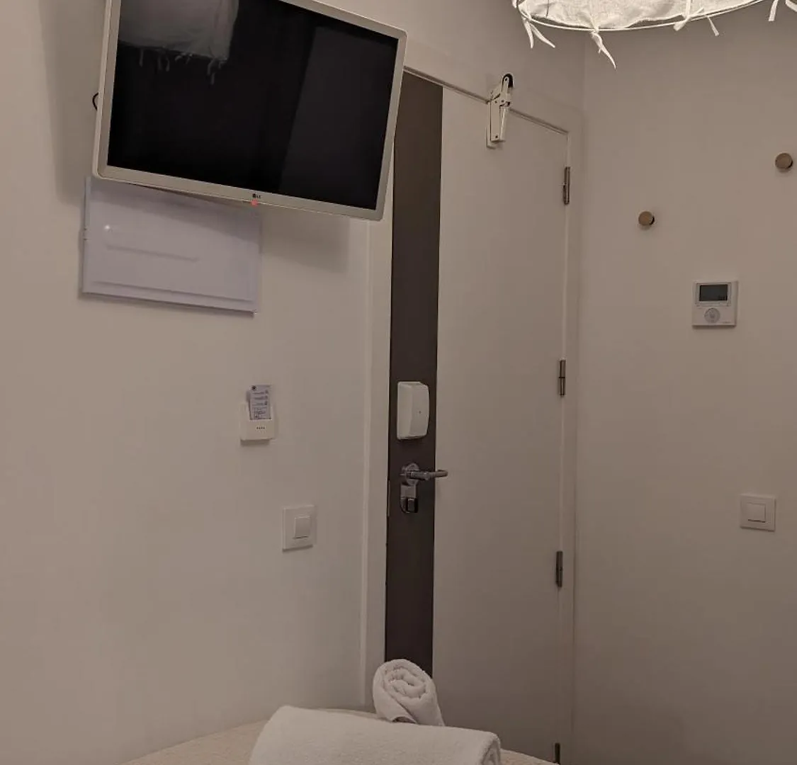 Hostal Es Niu De Tamariu 3*,